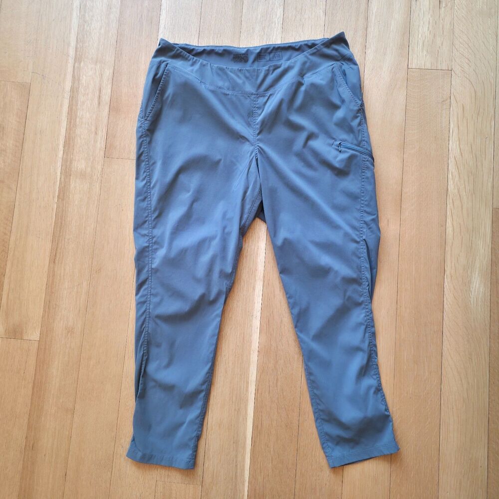 MOUNTAIN HARDWEAR Dynama Lightweight Stretch Hiking Pants in Steel Gray 1X
